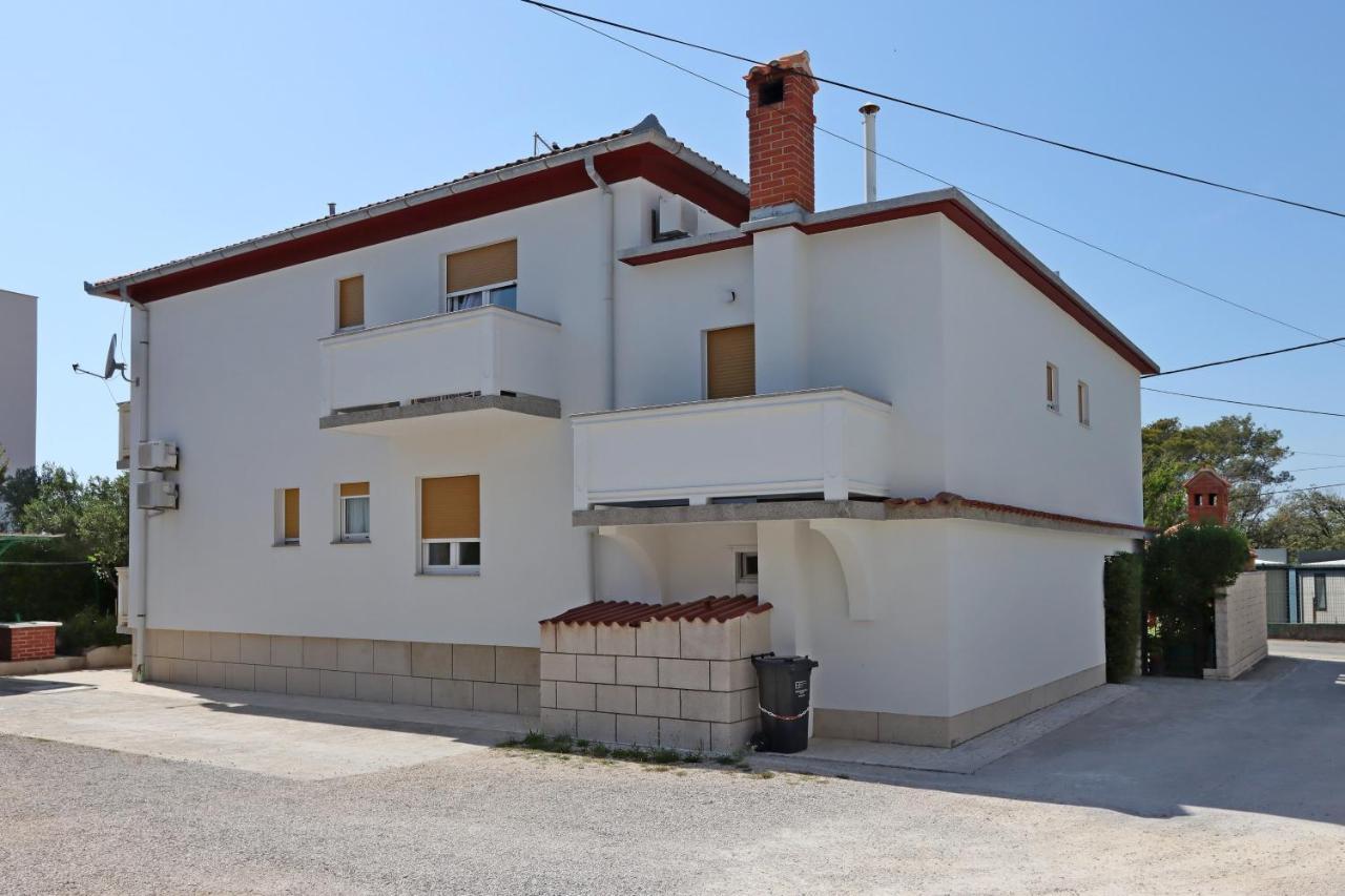 Apartments And Rooms By The Sea Banjol, Rab - 19692 Eksteriør bilde